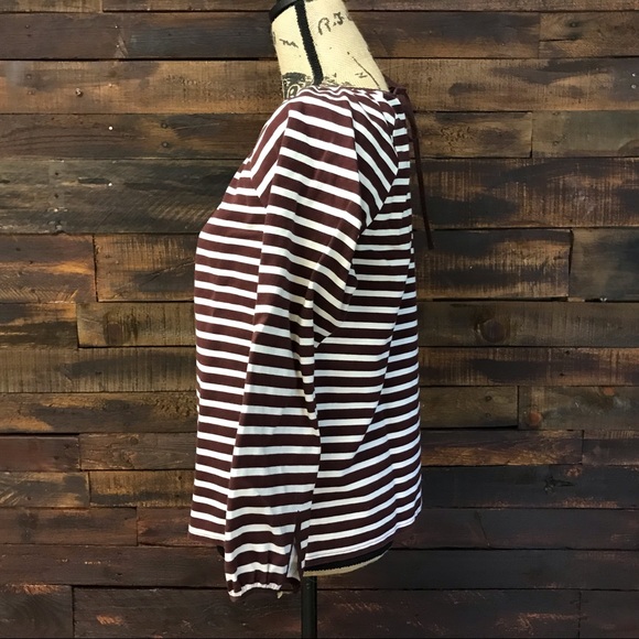 J Crew Cute Top - Picture 2 of 6
